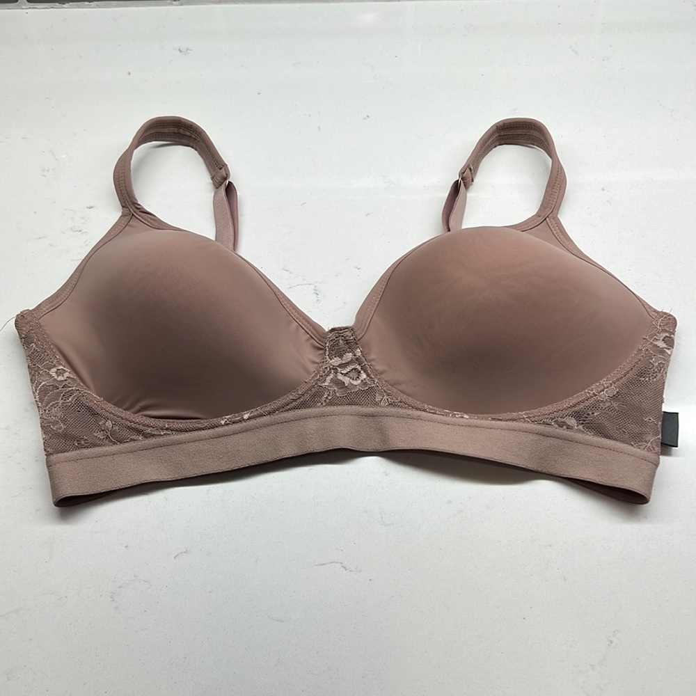 Vince Camuto Wire-Free Bra Size 40C
